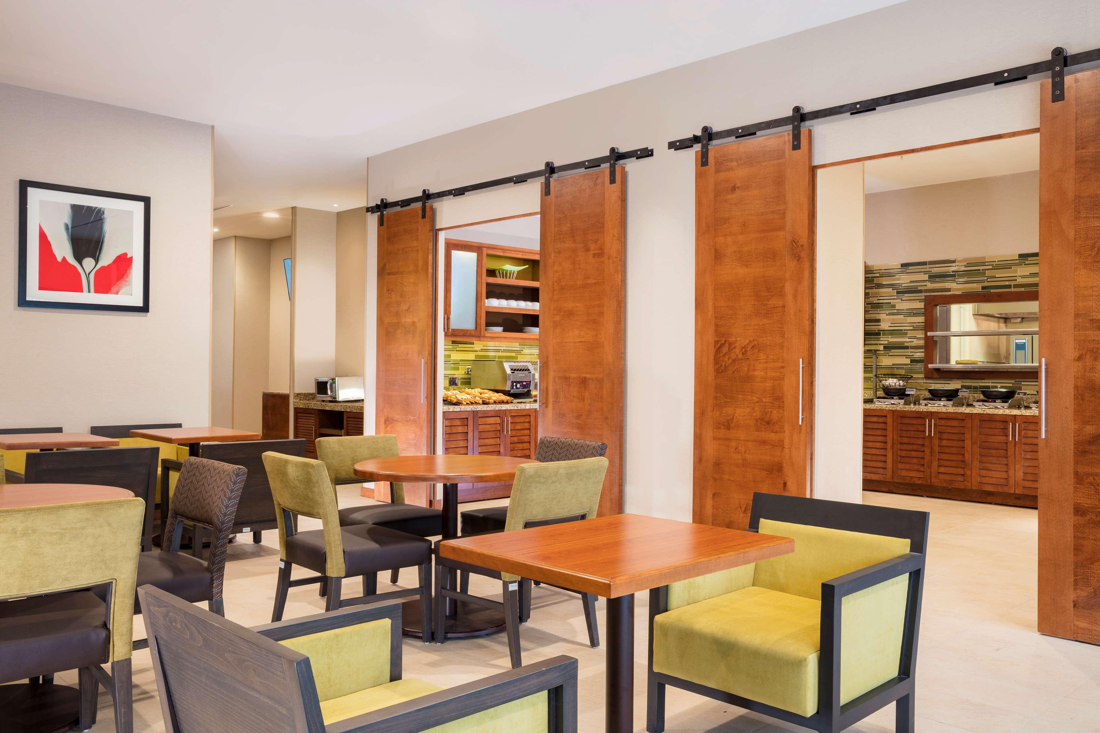 Hyatt Place Aguascalientes Bonaterra Exterior foto